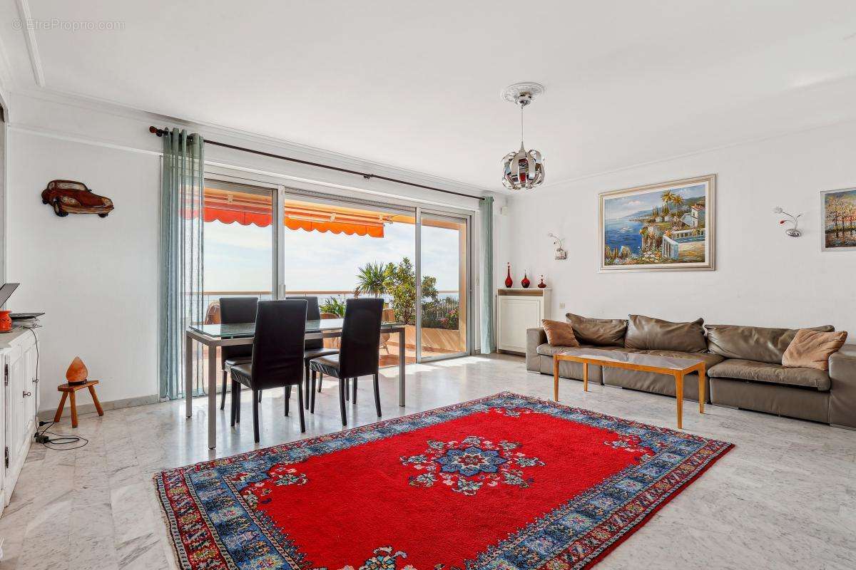 Appartement à MENTON