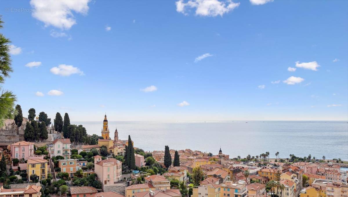 Appartement à MENTON