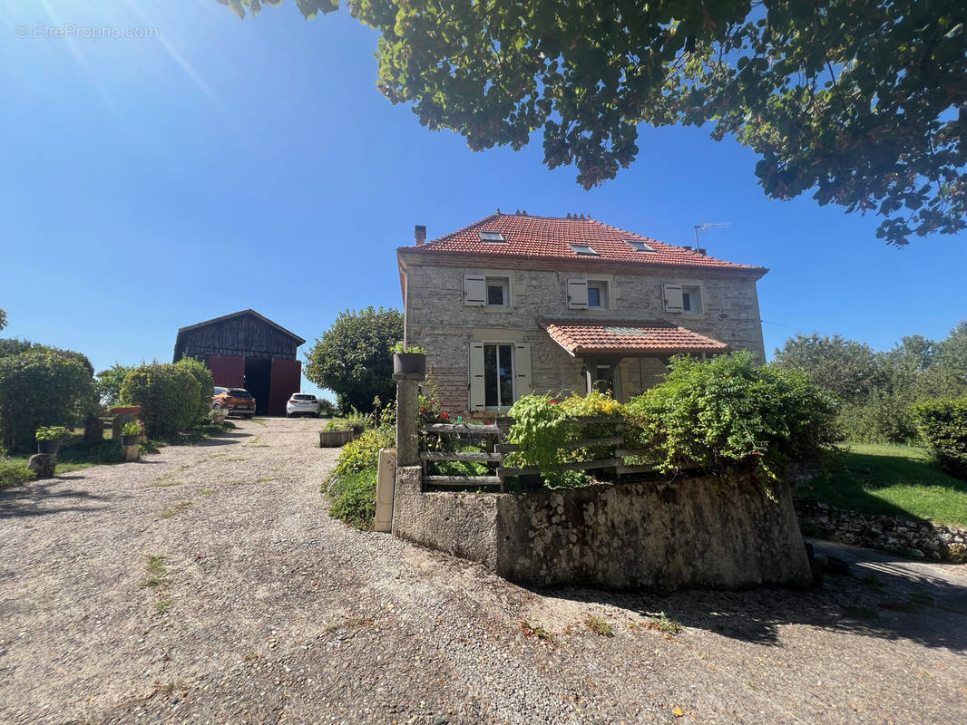 Maison à LE TEMPLE-SUR-LOT