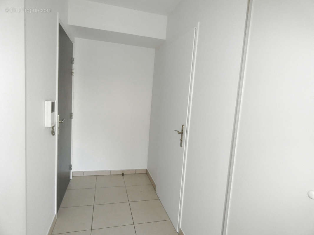 Appartement à VAIRES-SUR-MARNE