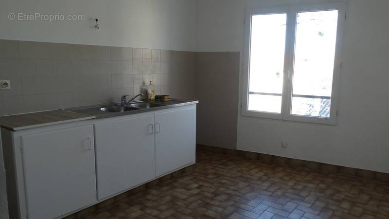 Appartement à CUXAC-D&#039;AUDE