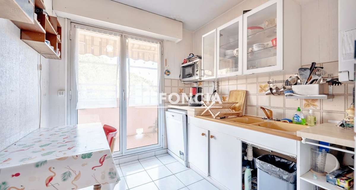 Appartement à HYERES