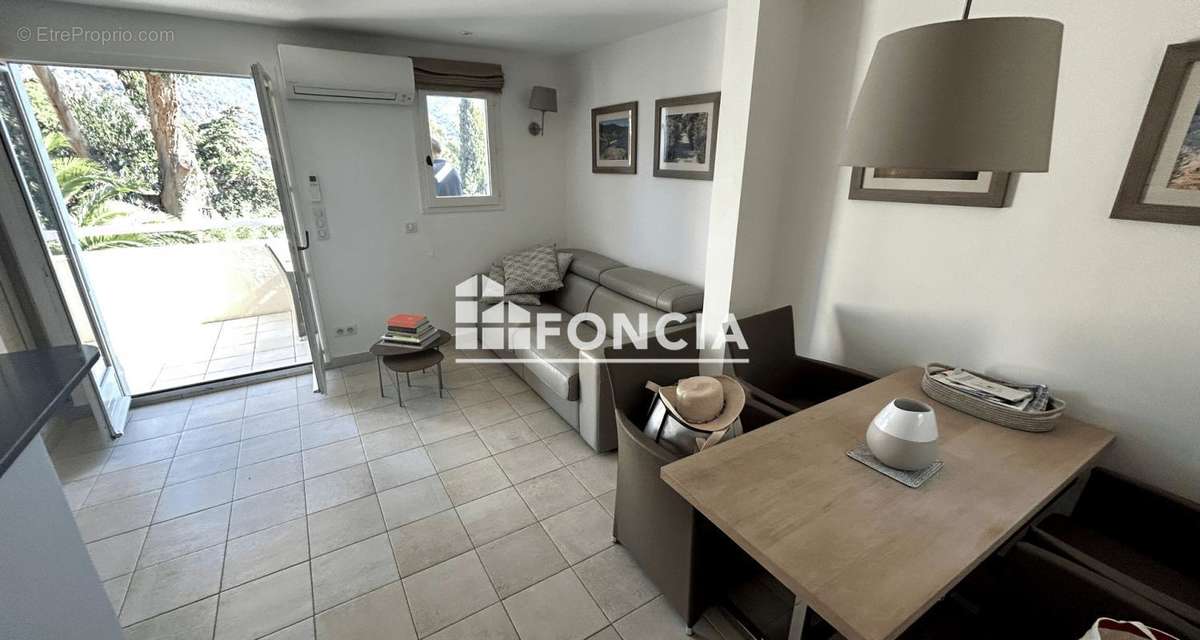 Appartement à LE LAVANDOU