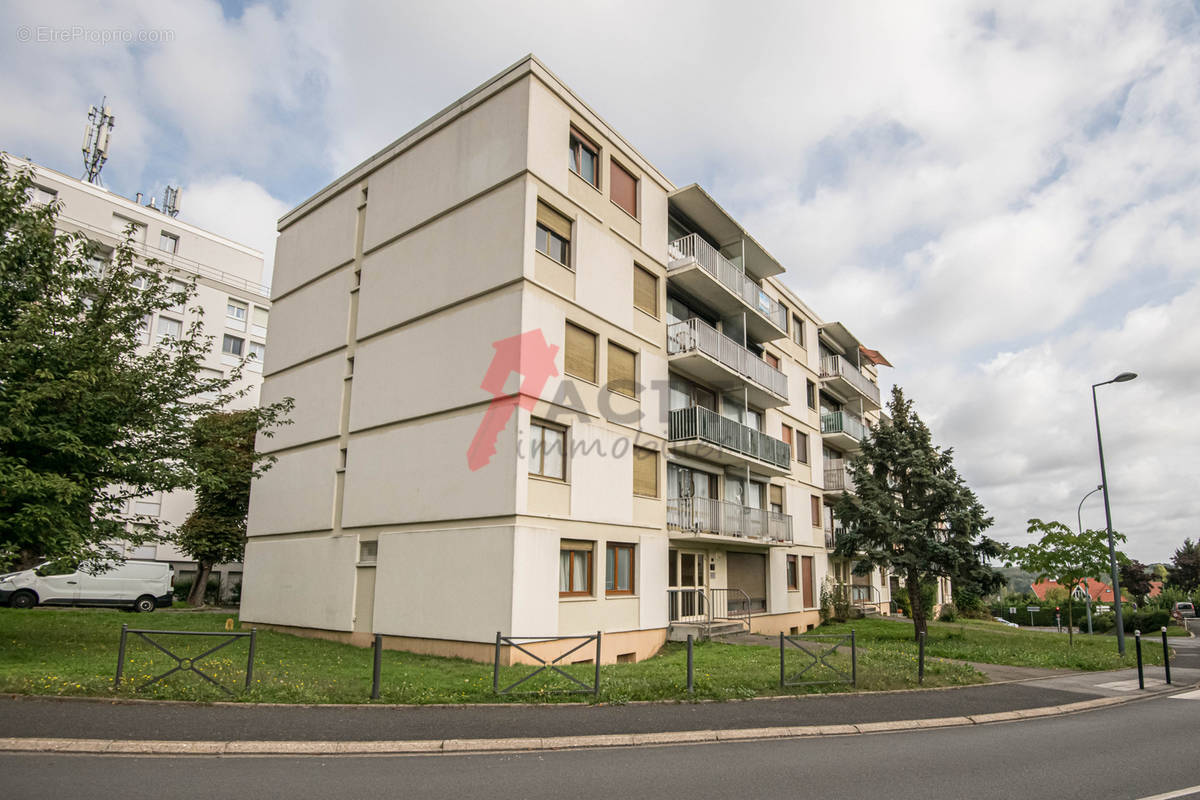 Appartement à RIS-ORANGIS