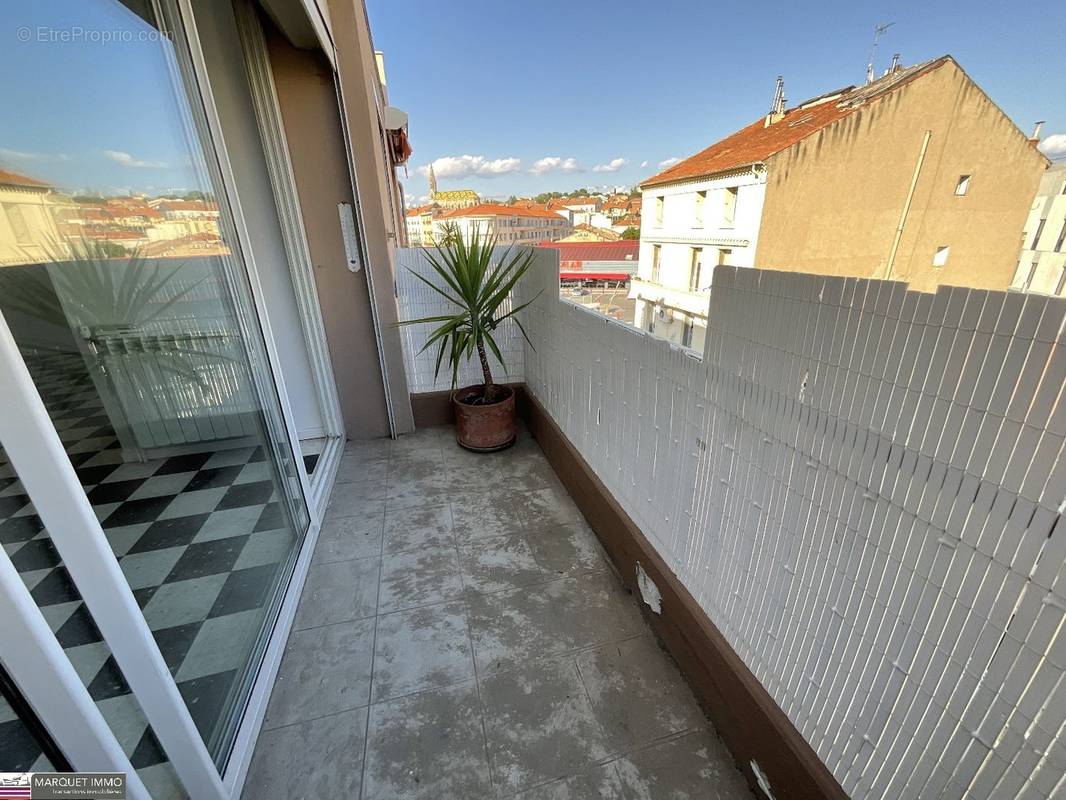 Appartement à BEZIERS