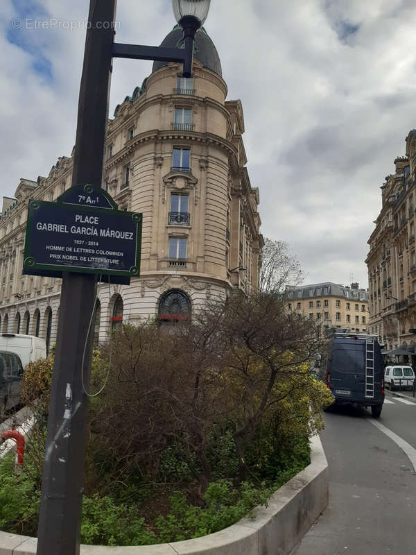 Appartement à PARIS-7E