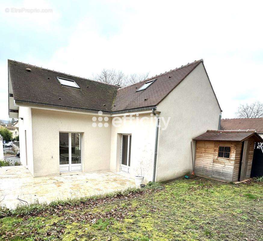 Maison à SAINT-REMY-LES-CHEVREUSE