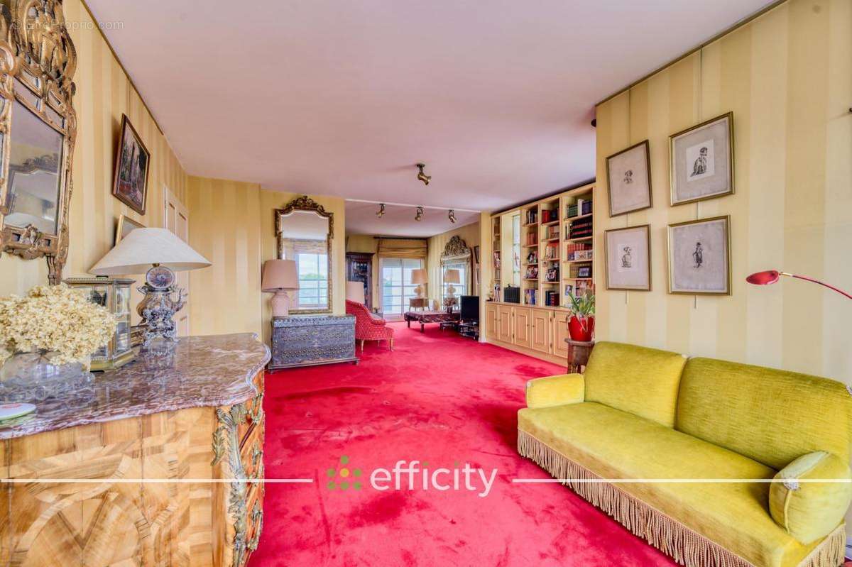 Appartement à BOULOGNE-BILLANCOURT