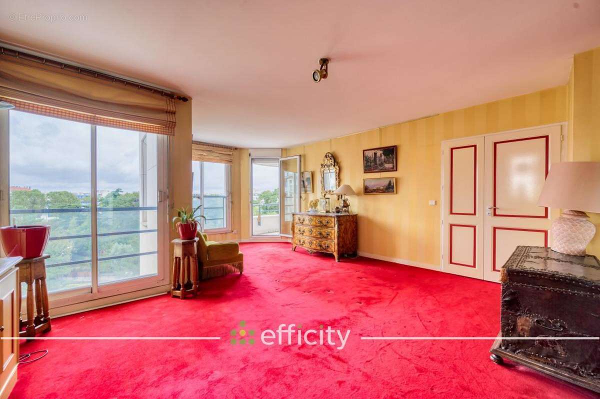 Appartement à BOULOGNE-BILLANCOURT