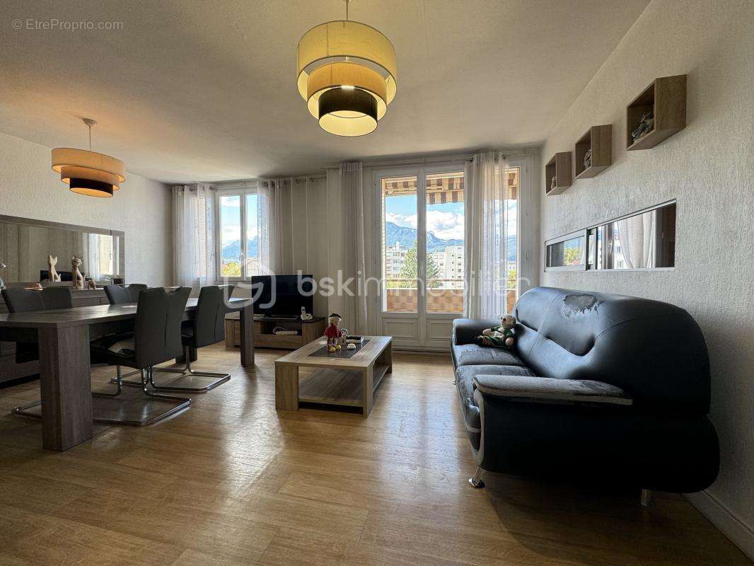 Appartement à GRENOBLE