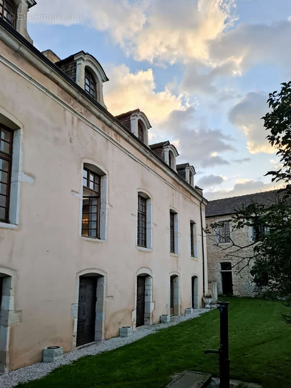 Maison à GEVREY-CHAMBERTIN