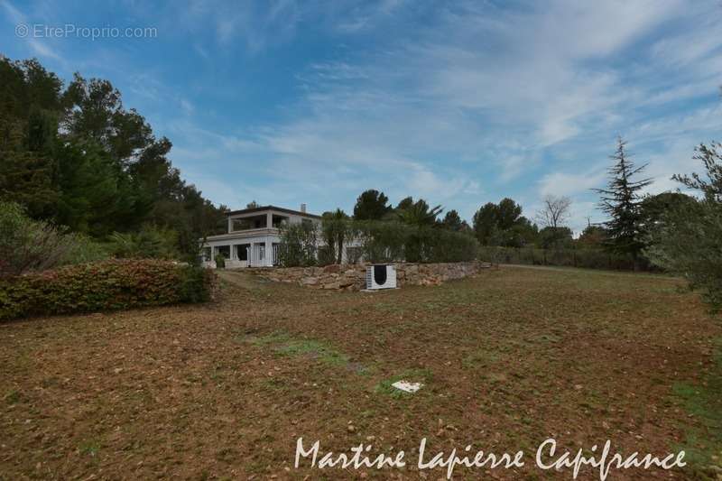 Maison à TOURTOUR