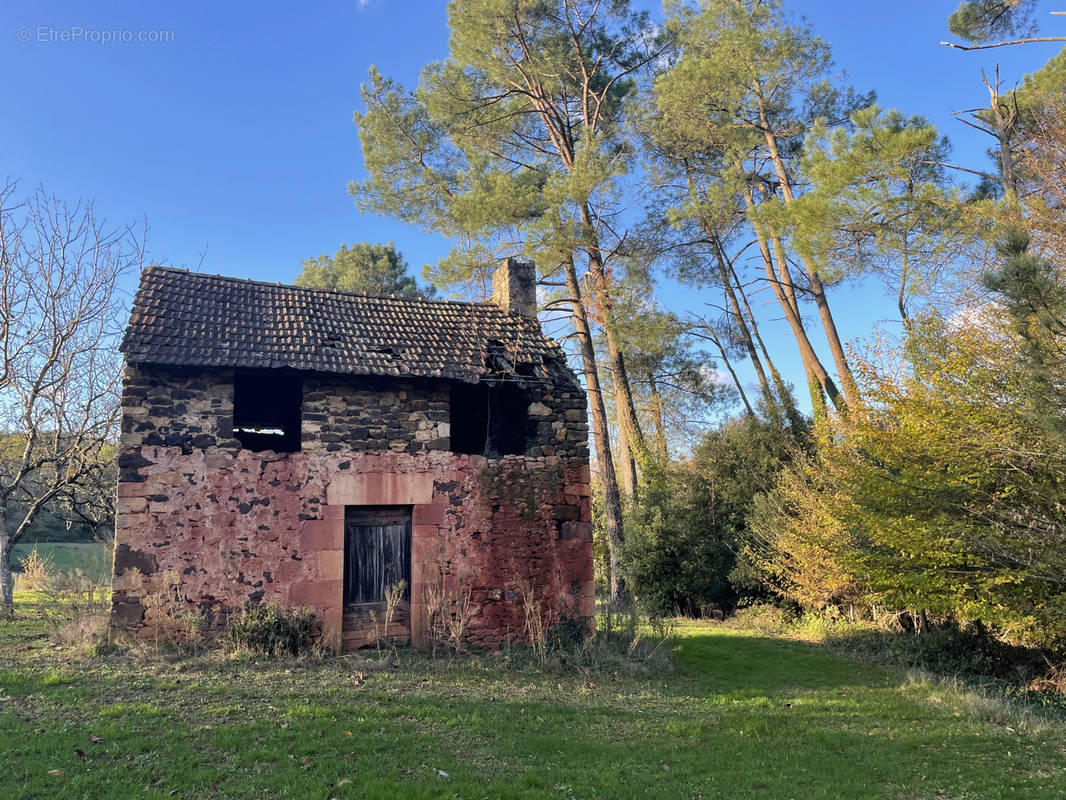 Terrain à GROLEJAC