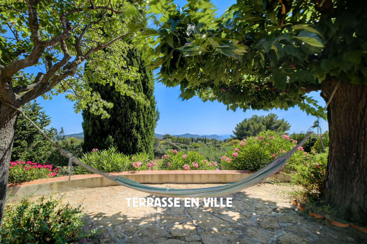 Maison à LA CADIERE-D&#039;AZUR