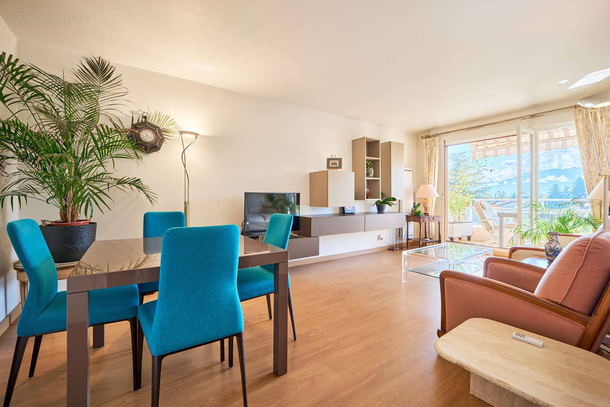 Appartement à ANNECY-LE-VIEUX