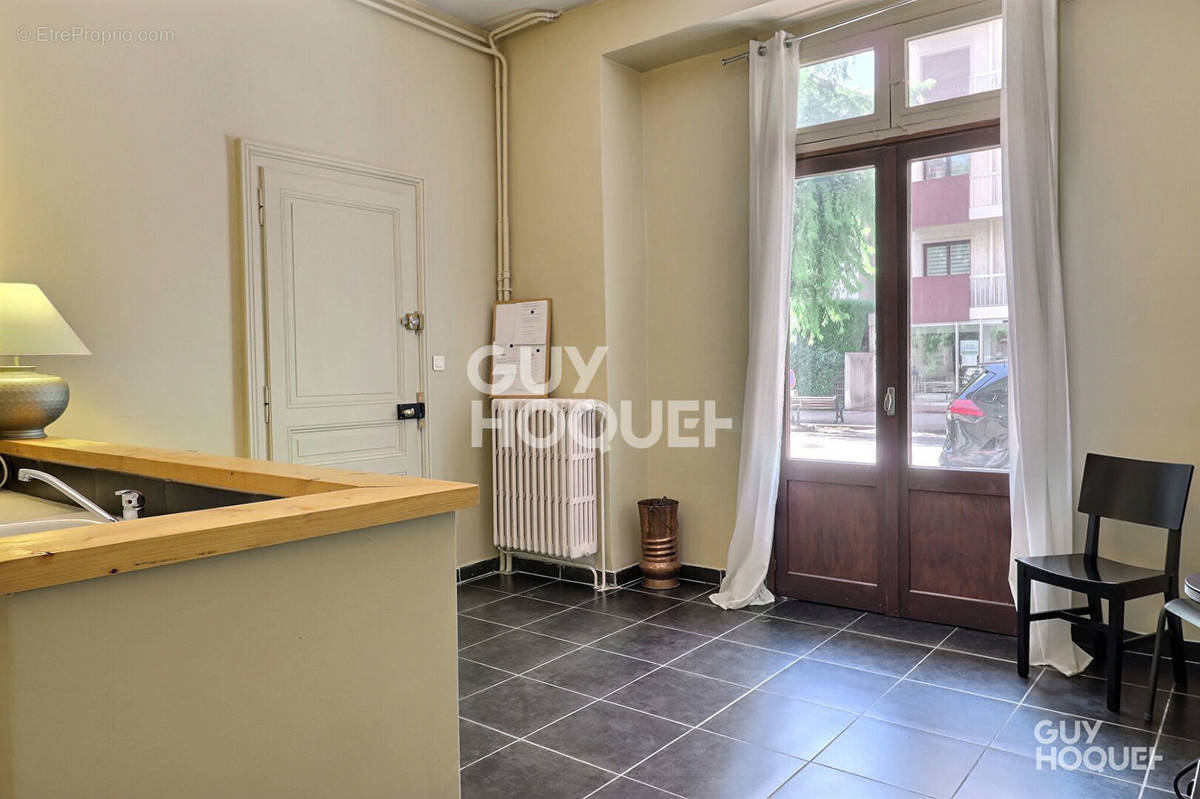 Appartement à AIX-LES-BAINS