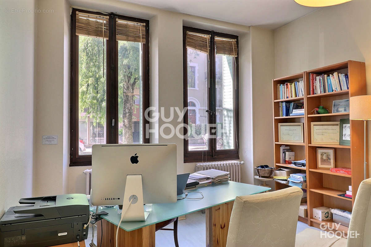 Appartement à AIX-LES-BAINS