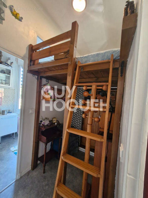 Appartement à MARSEILLE-16E