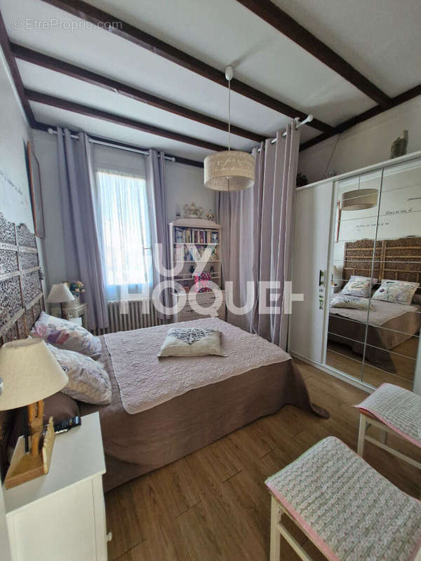 Appartement à MARSEILLE-16E