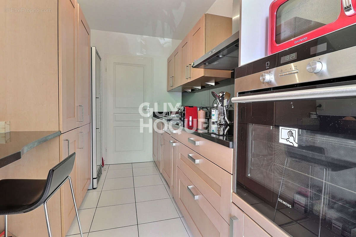 Appartement à MARSEILLE-9E