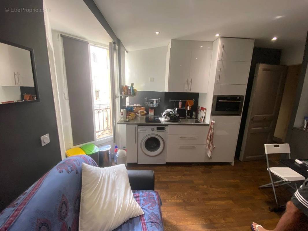 Appartement à PARIS-18E