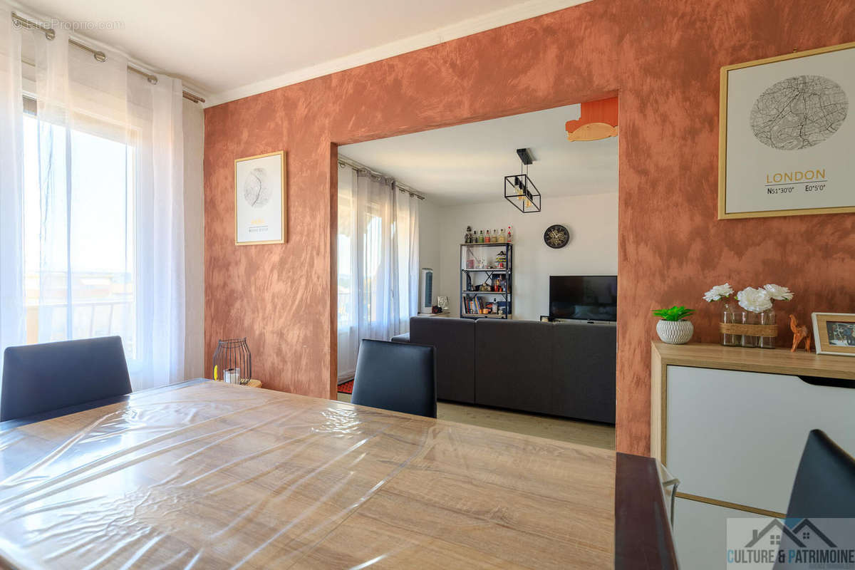 Appartement à PORTES-LES-VALENCE