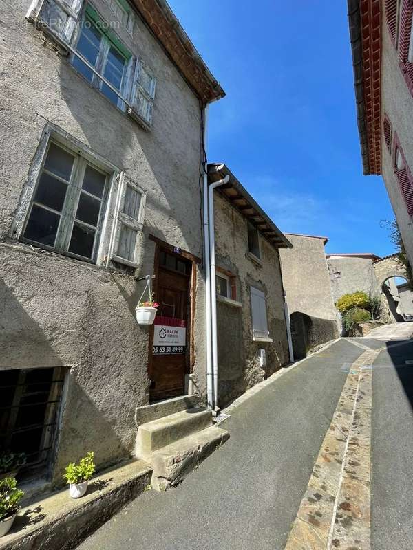 Maison à AUSSILLON