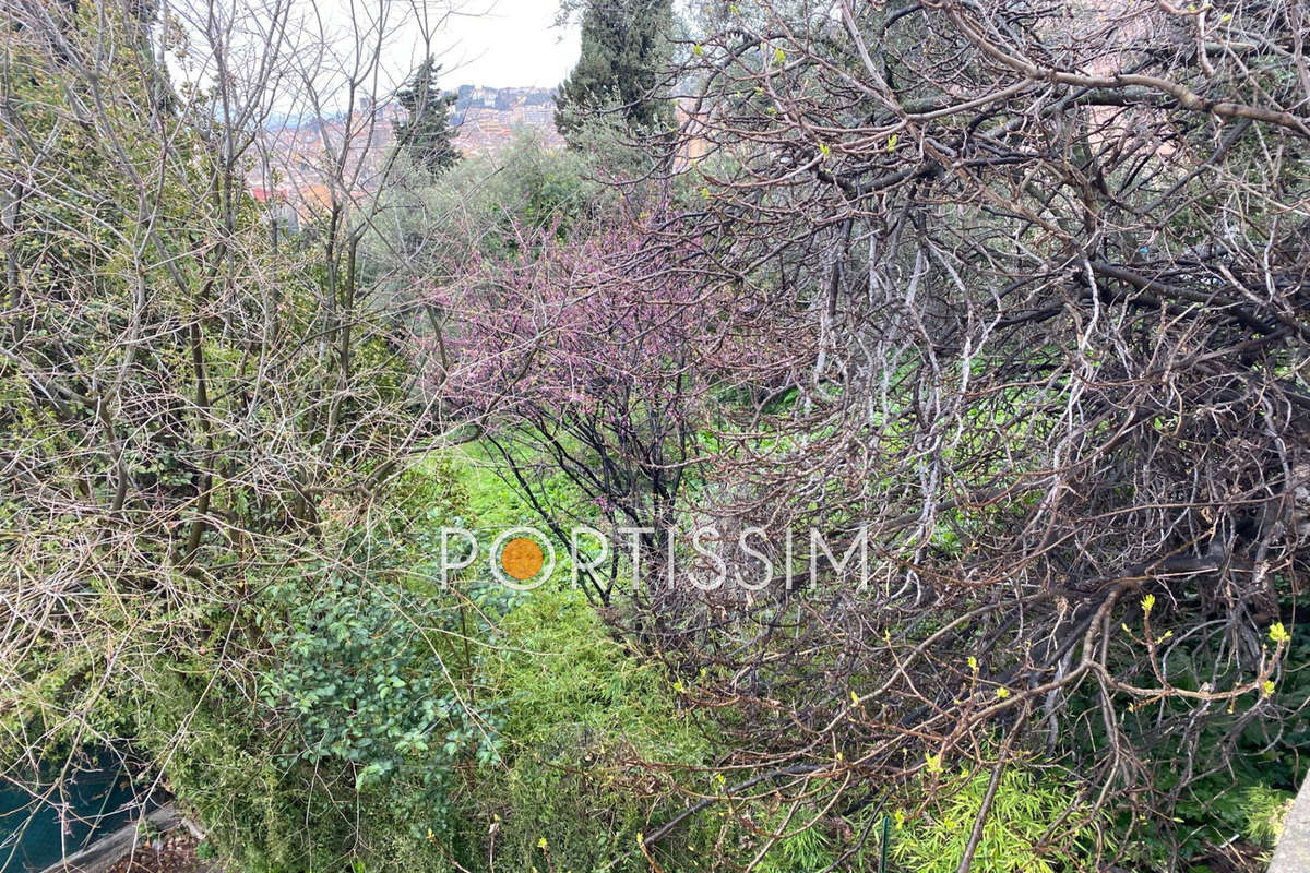 Terrain à GRASSE