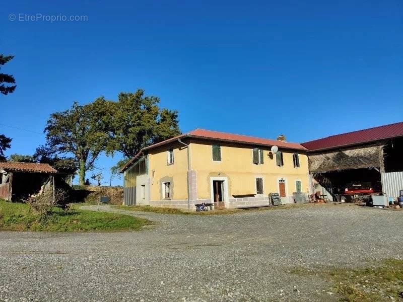 Maison à CASTELNAU-MAGNOAC