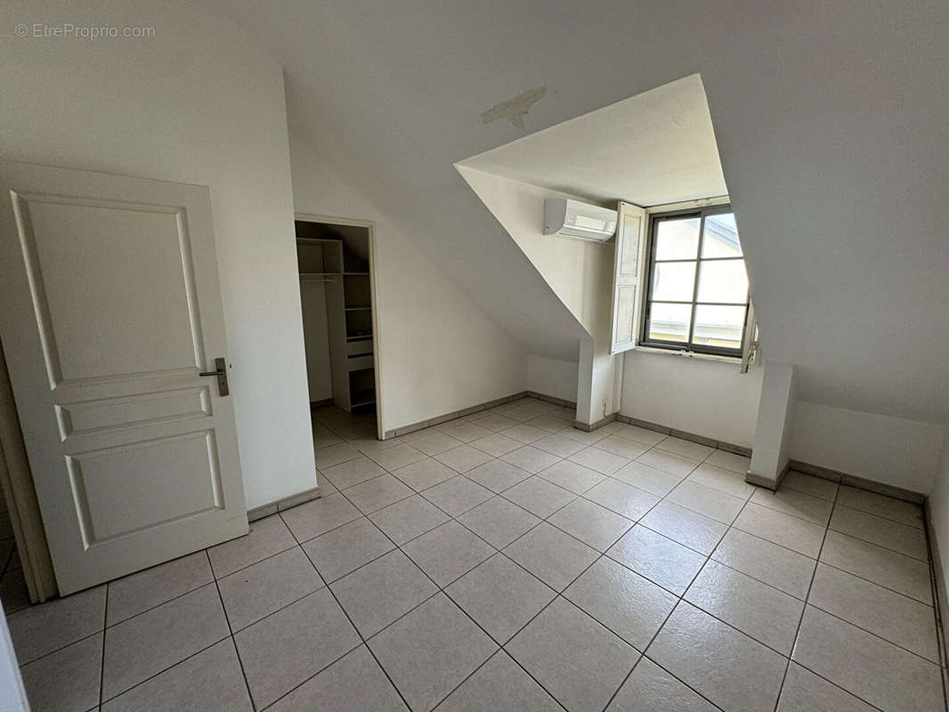 Appartement à SAINT-DENIS