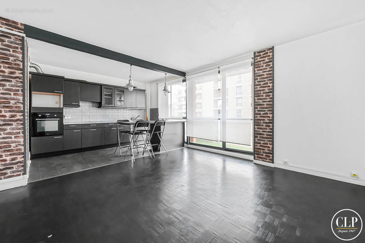 Appartement à FONTENAY-SOUS-BOIS