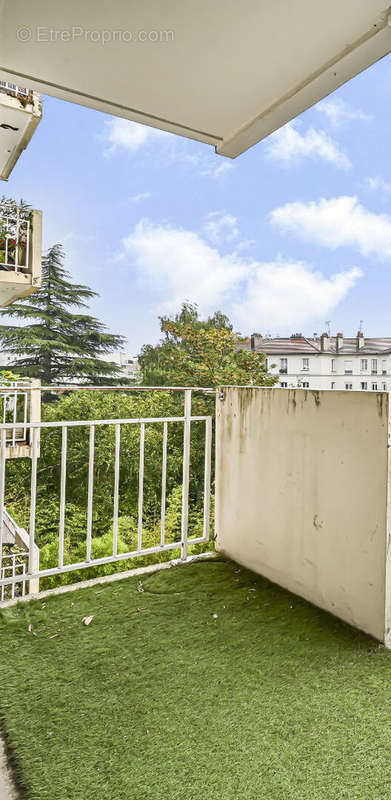 Appartement à FONTENAY-SOUS-BOIS