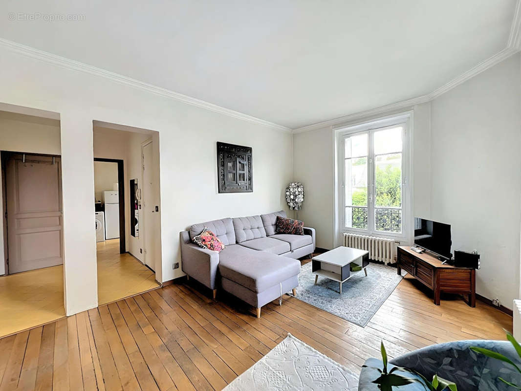 Appartement à SURESNES