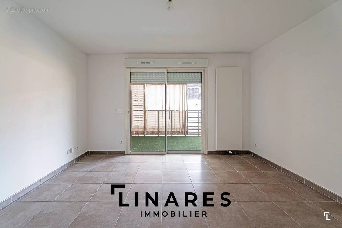 Appartement à MARSEILLE-9E