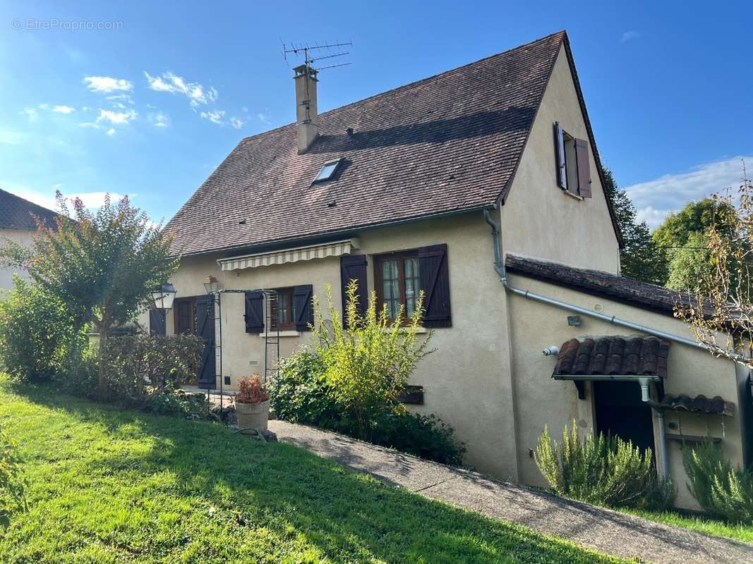 Maison à BEAUMONT-DU-PERIGORD