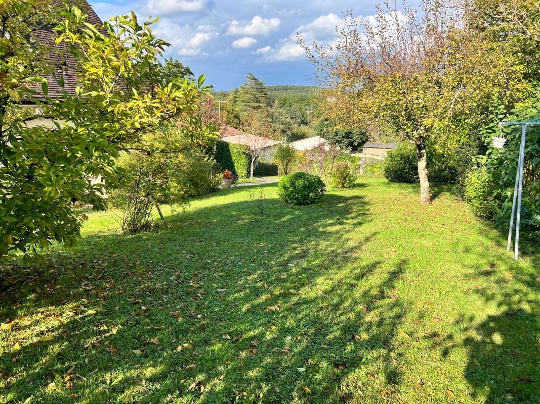 Maison à BEAUMONT-DU-PERIGORD