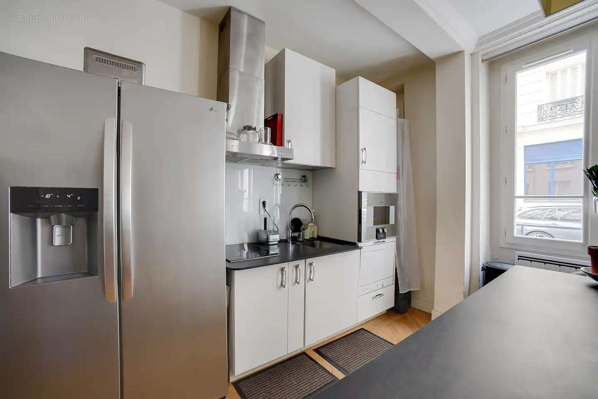 Appartement à PARIS-7E