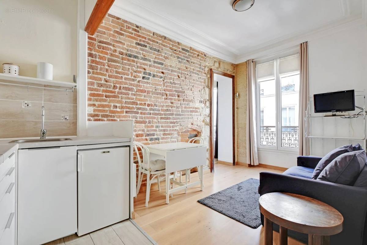 Appartement à PARIS-11E