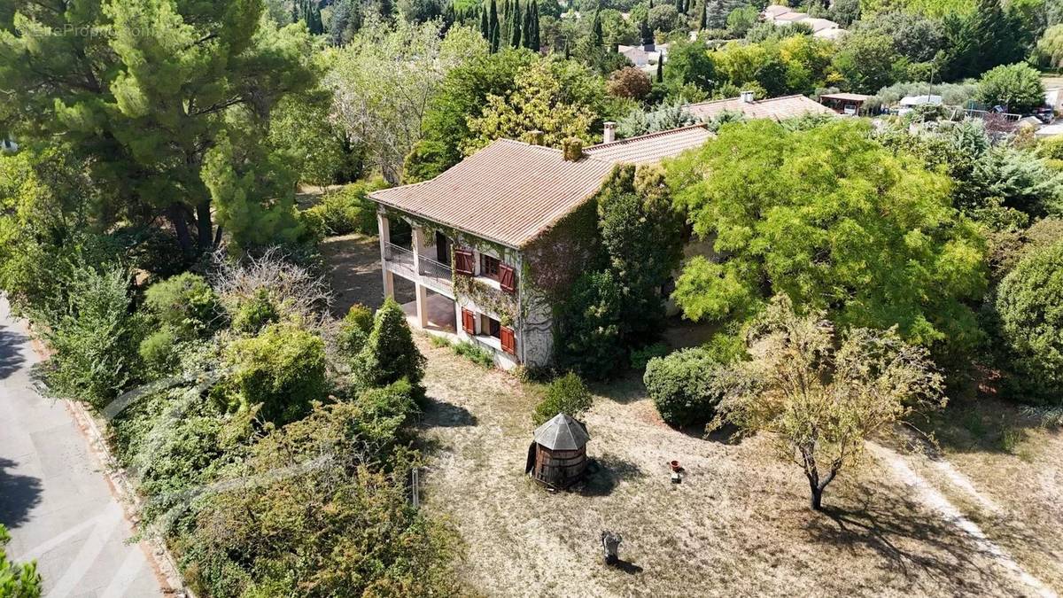 Maison à AIX-EN-PROVENCE