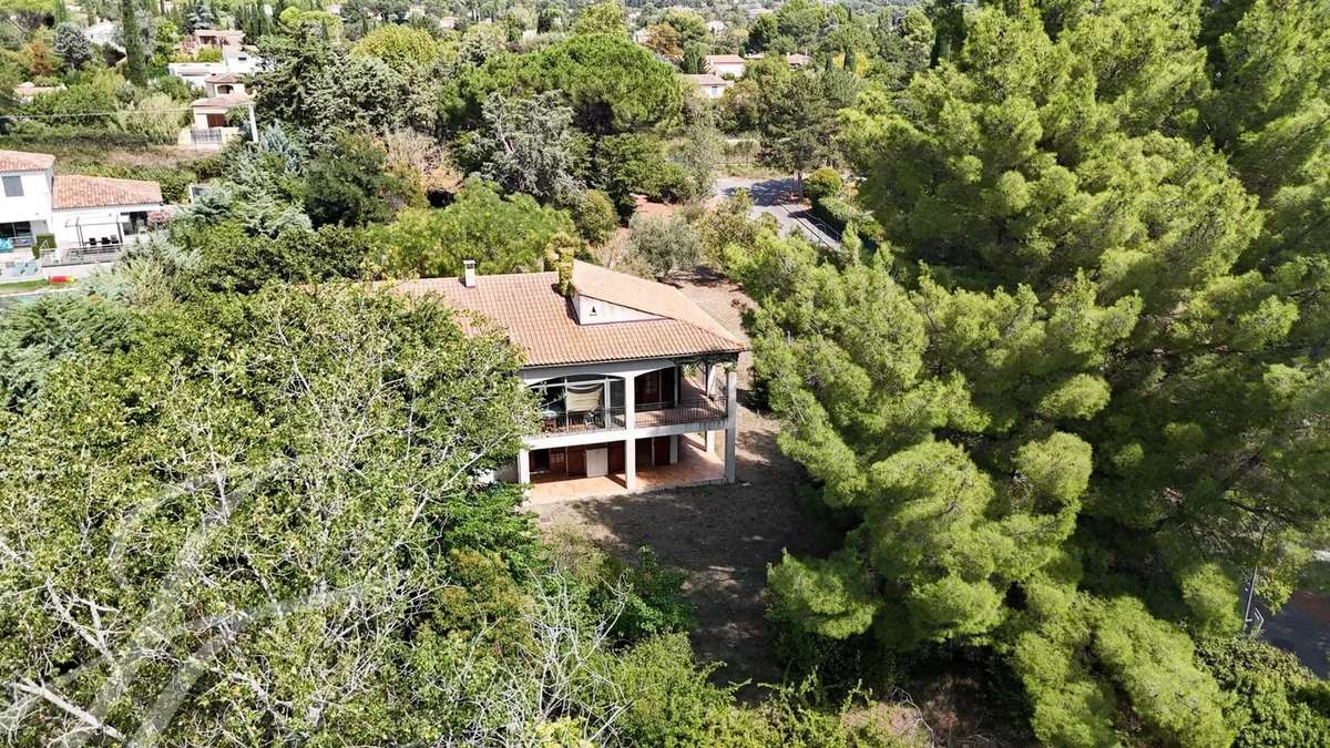 Maison à AIX-EN-PROVENCE