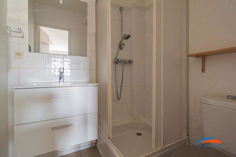   - Appartement à REIMS