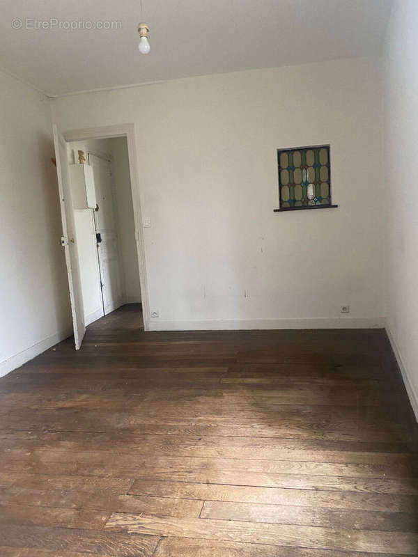 Appartement à PARIS-20E