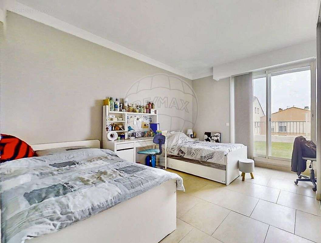 Appartement à VENCE