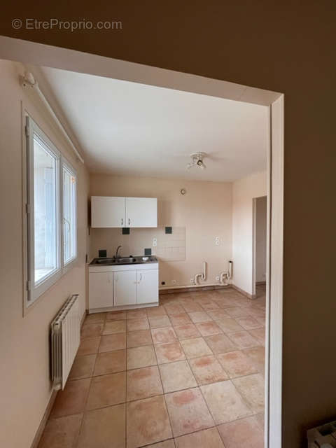 Appartement à LEUDEVILLE