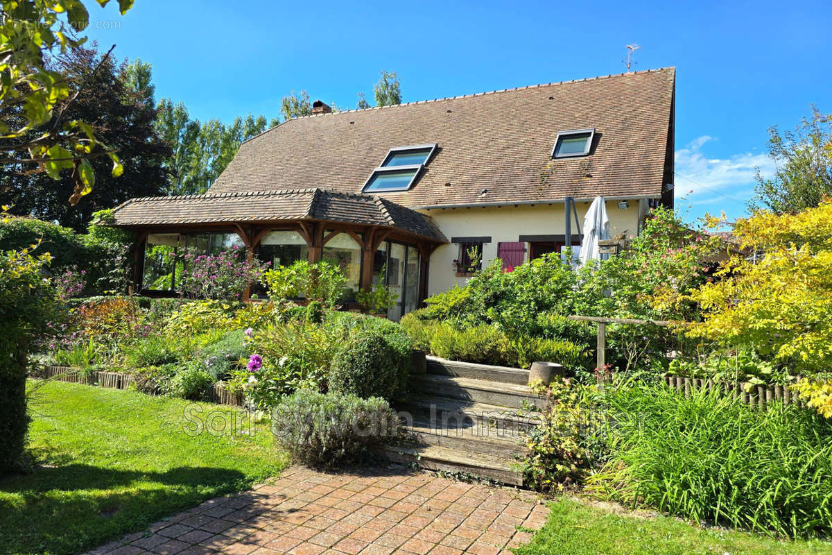 Maison à SONGEONS