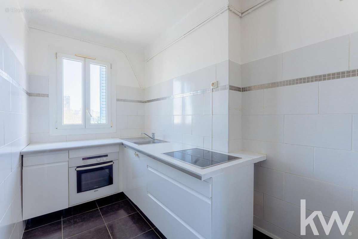 Appartement à MARSEILLE-14E