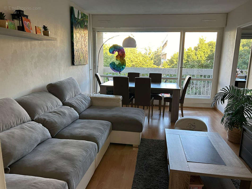 Appartement à ELANCOURT