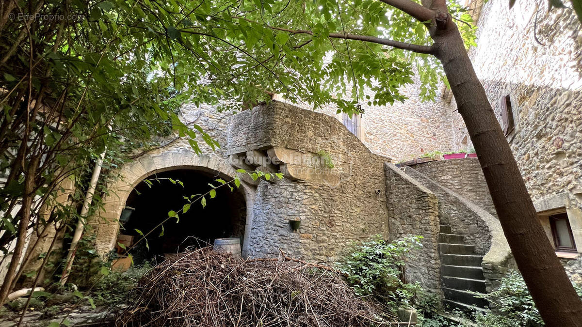 Maison à CAVILLARGUES