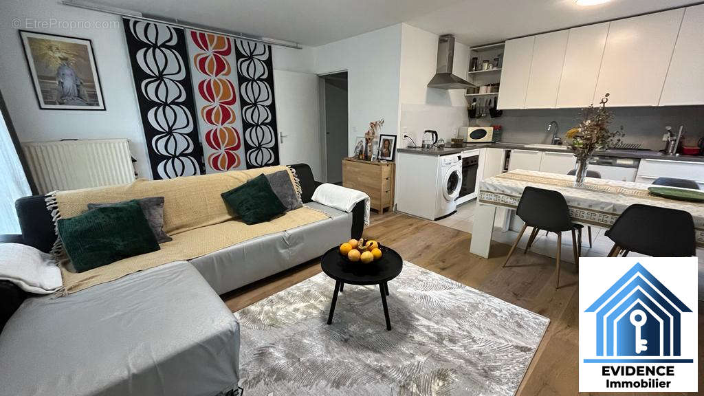 Appartement à TORCY