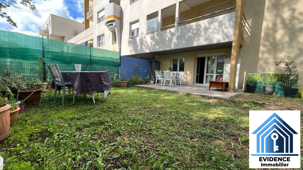 Appartement à TORCY